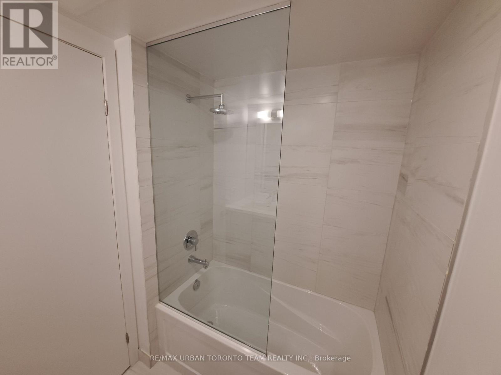 4607 - 55 Cooper Street, Toronto, Ontario  M5E 0G1 - Photo 12 - C12593946