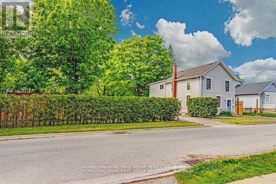 Main & 2nd Level - 26 Whiting Avenue, Oshawa, Ontario L1H 3T3 - Photo 2 - E12593666