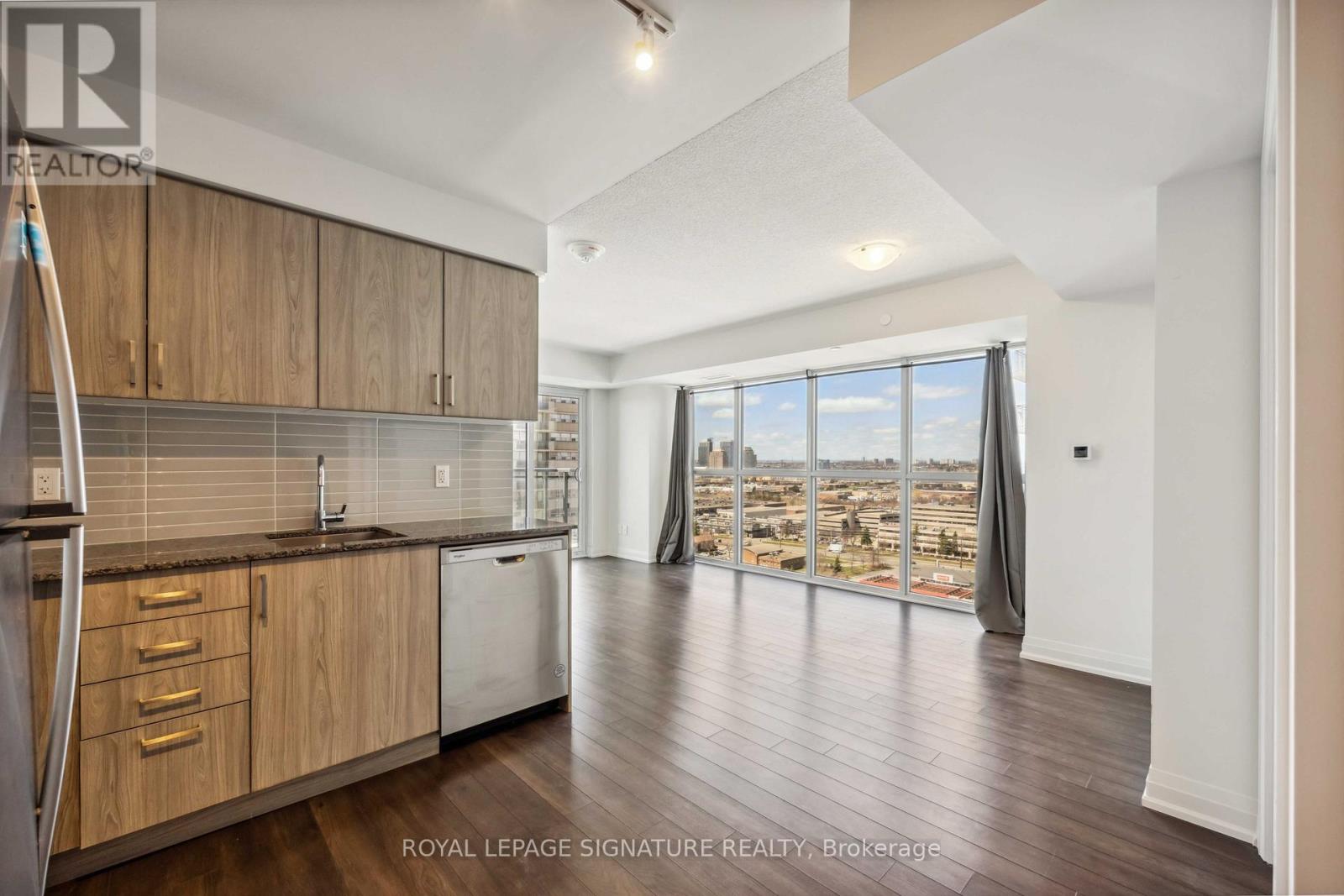 1609 - 20 Meadowglen Place, Toronto, Ontario  M1G 0A9 - Photo 9 - E12593706