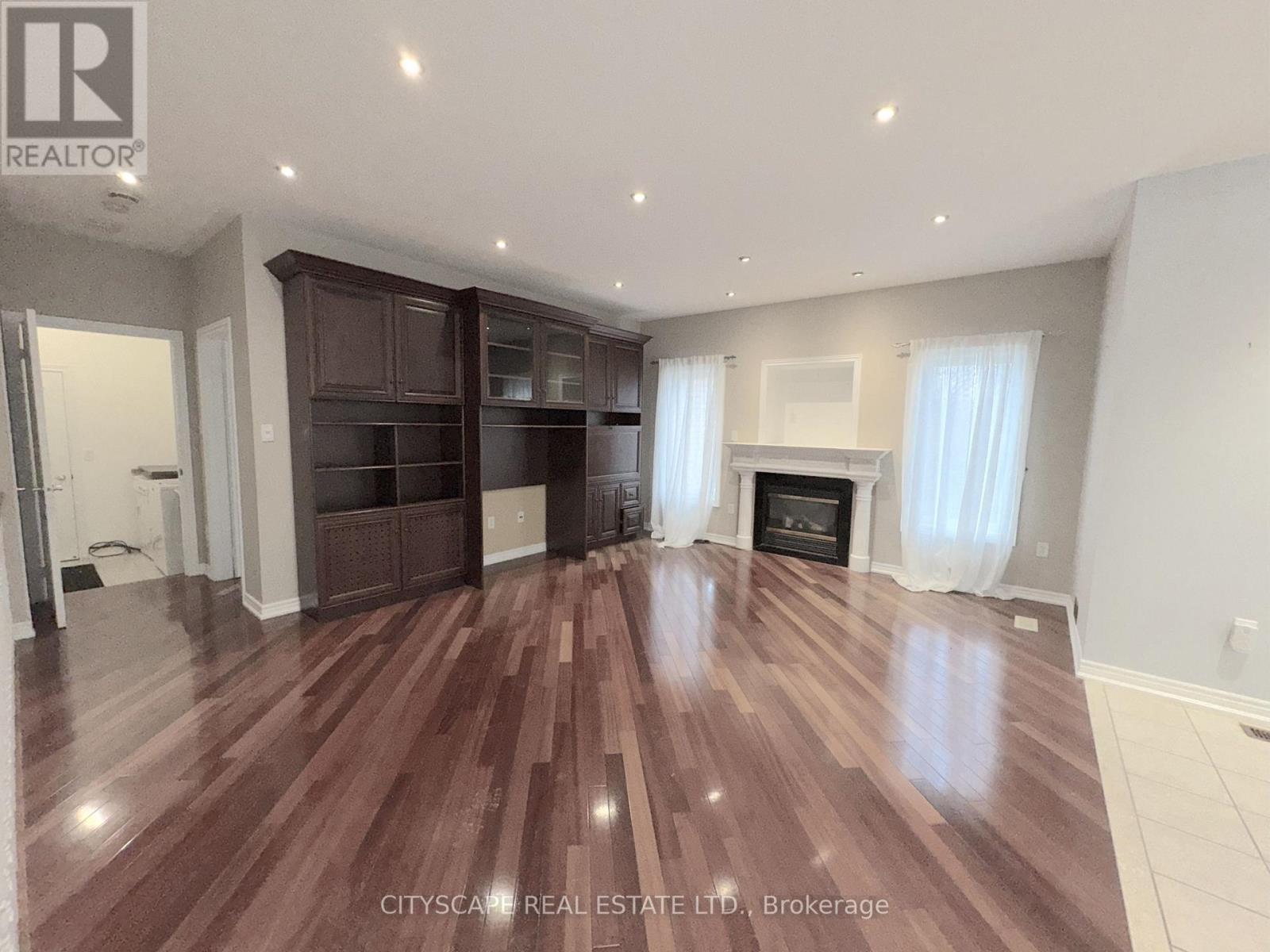 114 Hoile Drive, Ajax, Ontario  L1Z 1N6 - Photo 16 - E12593810