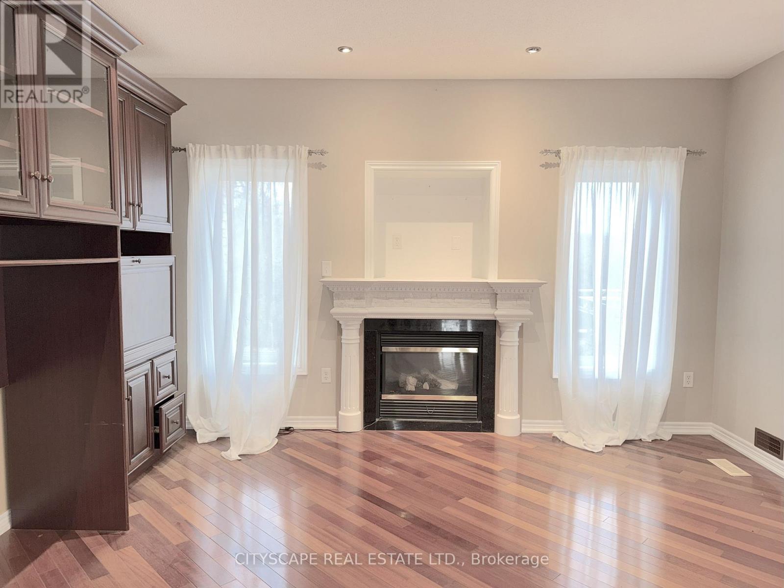 114 Hoile Drive, Ajax, Ontario  L1Z 1N6 - Photo 18 - E12593810