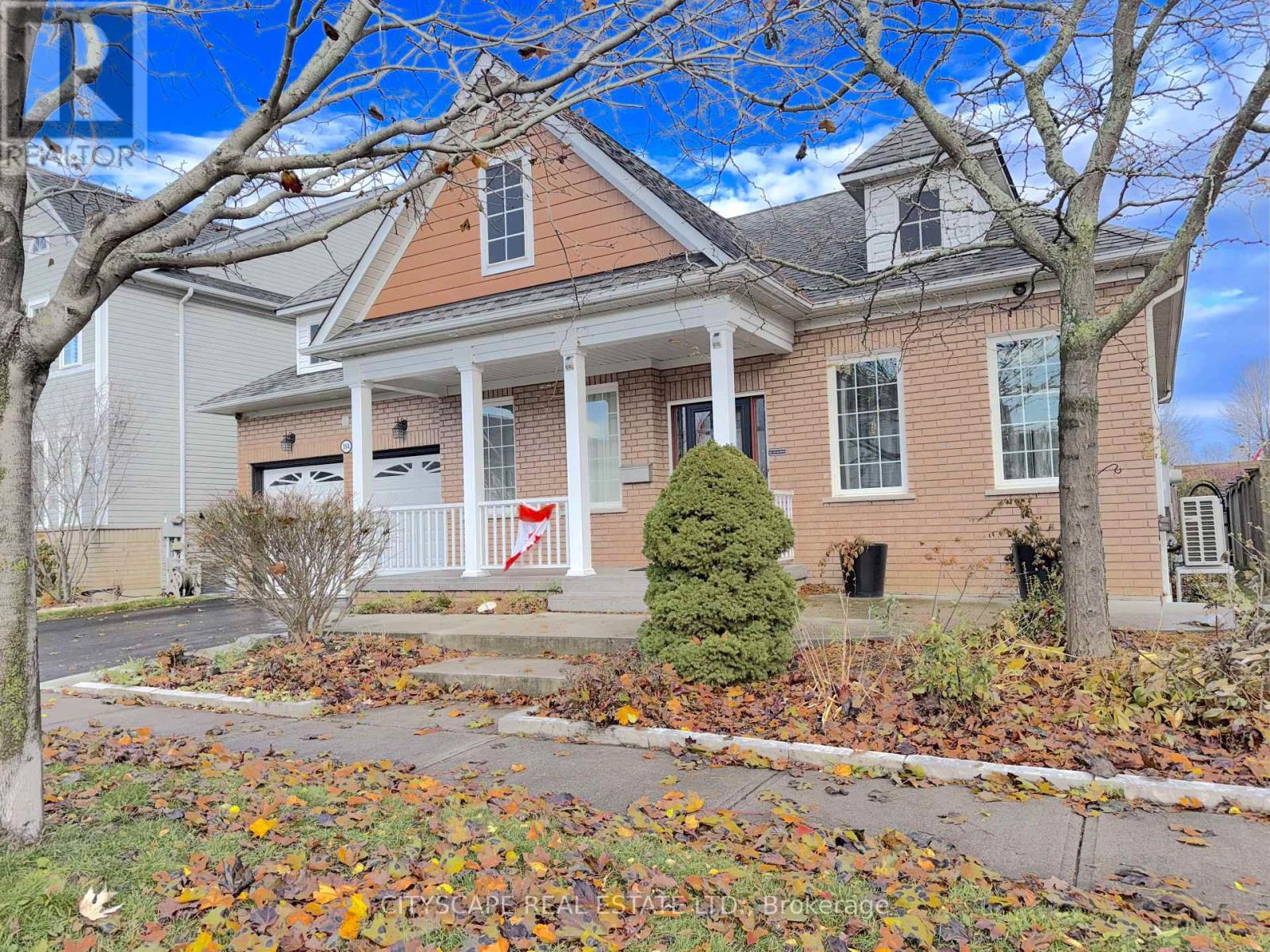 114 Hoile Drive, Ajax, Ontario  L1Z 1N6 - Photo 3 - E12593810