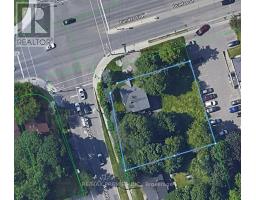 723 DUNDAS STREET W, Whitby, Ontario