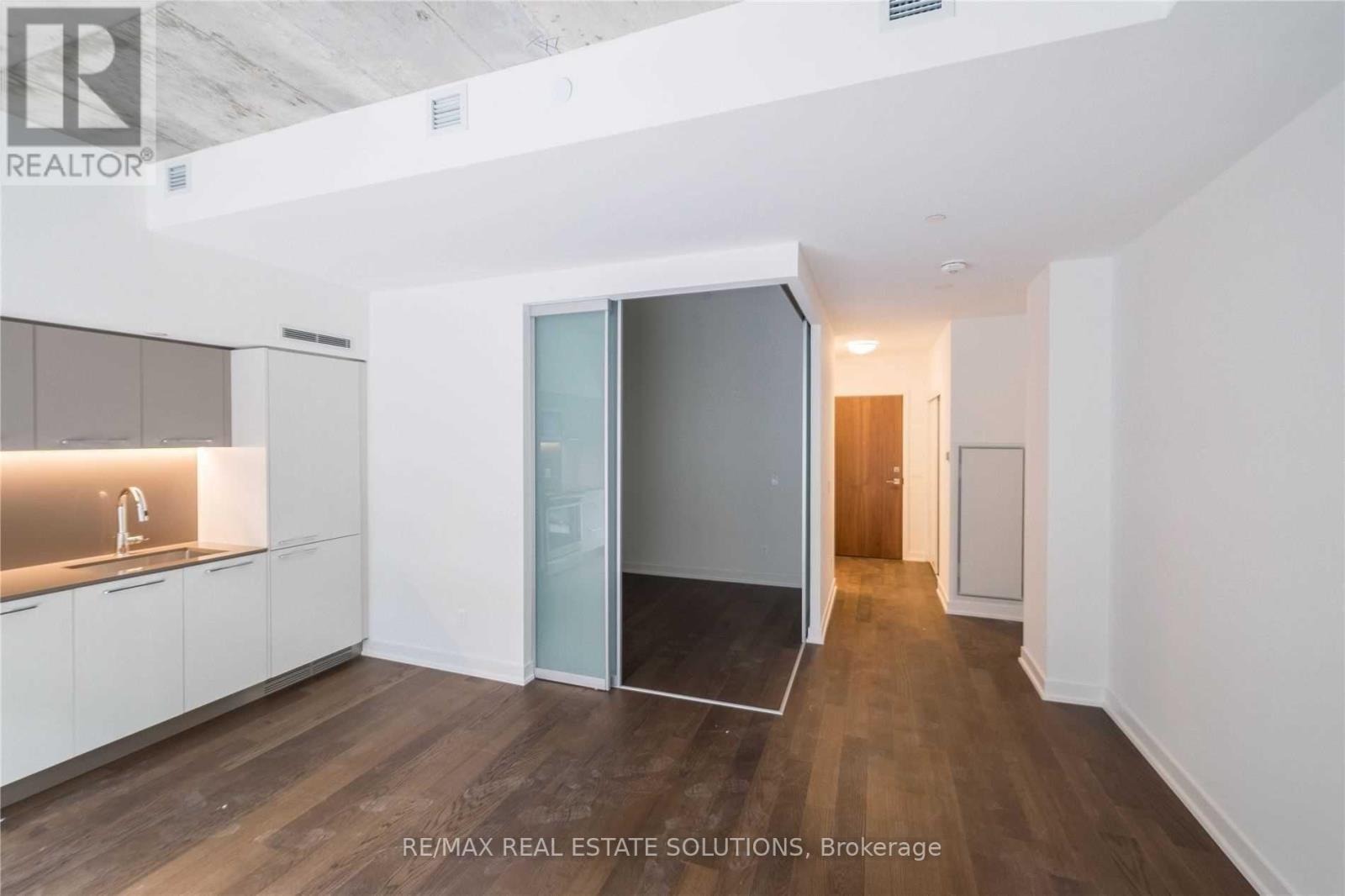 510 - 15 Baseball Place, Toronto, Ontario  M4M 0E6 - Photo 5 - E12593866