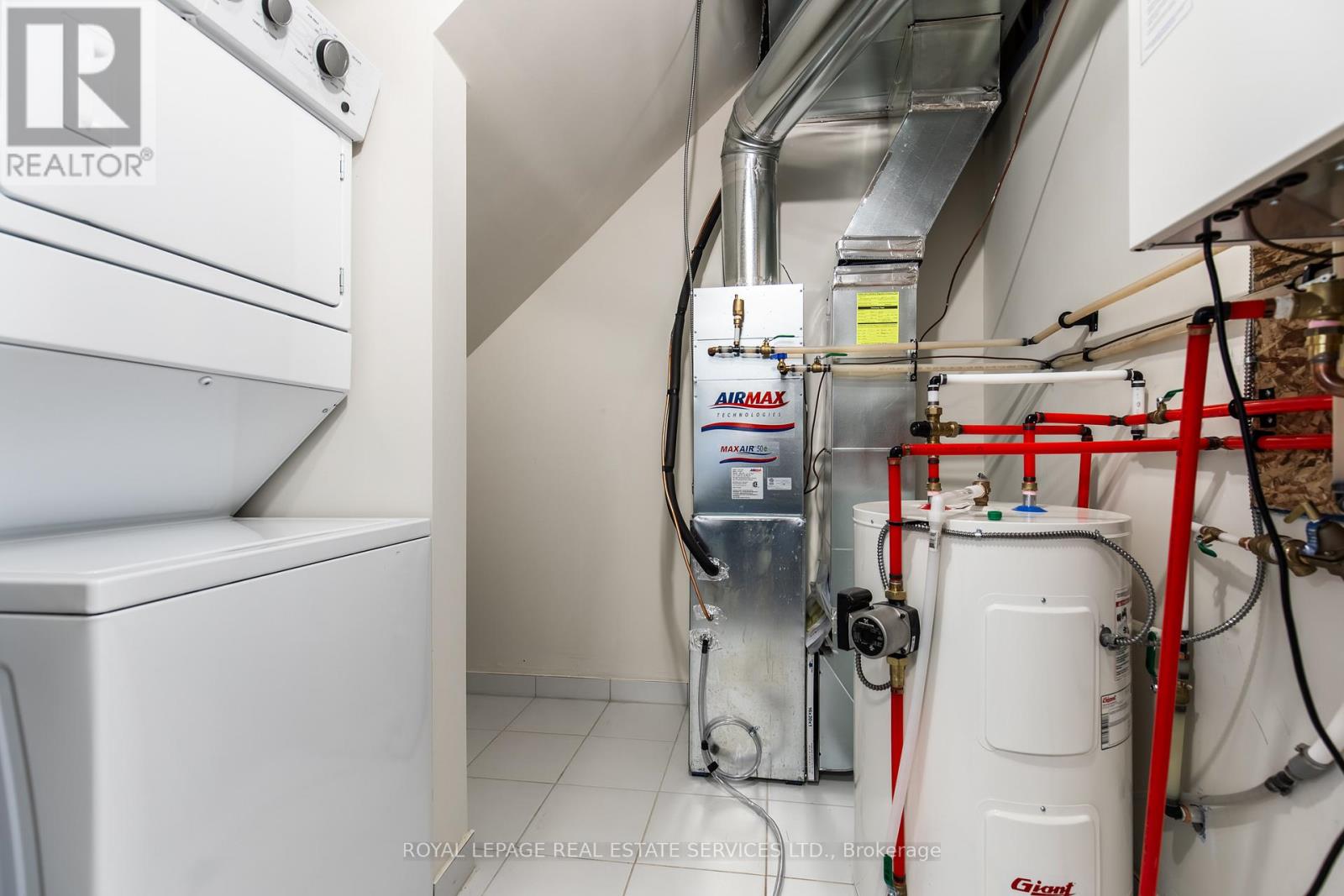 112 - 1597 Rose Way, Milton, Ontario L9E 1N4 - Photo 27 - W12560108