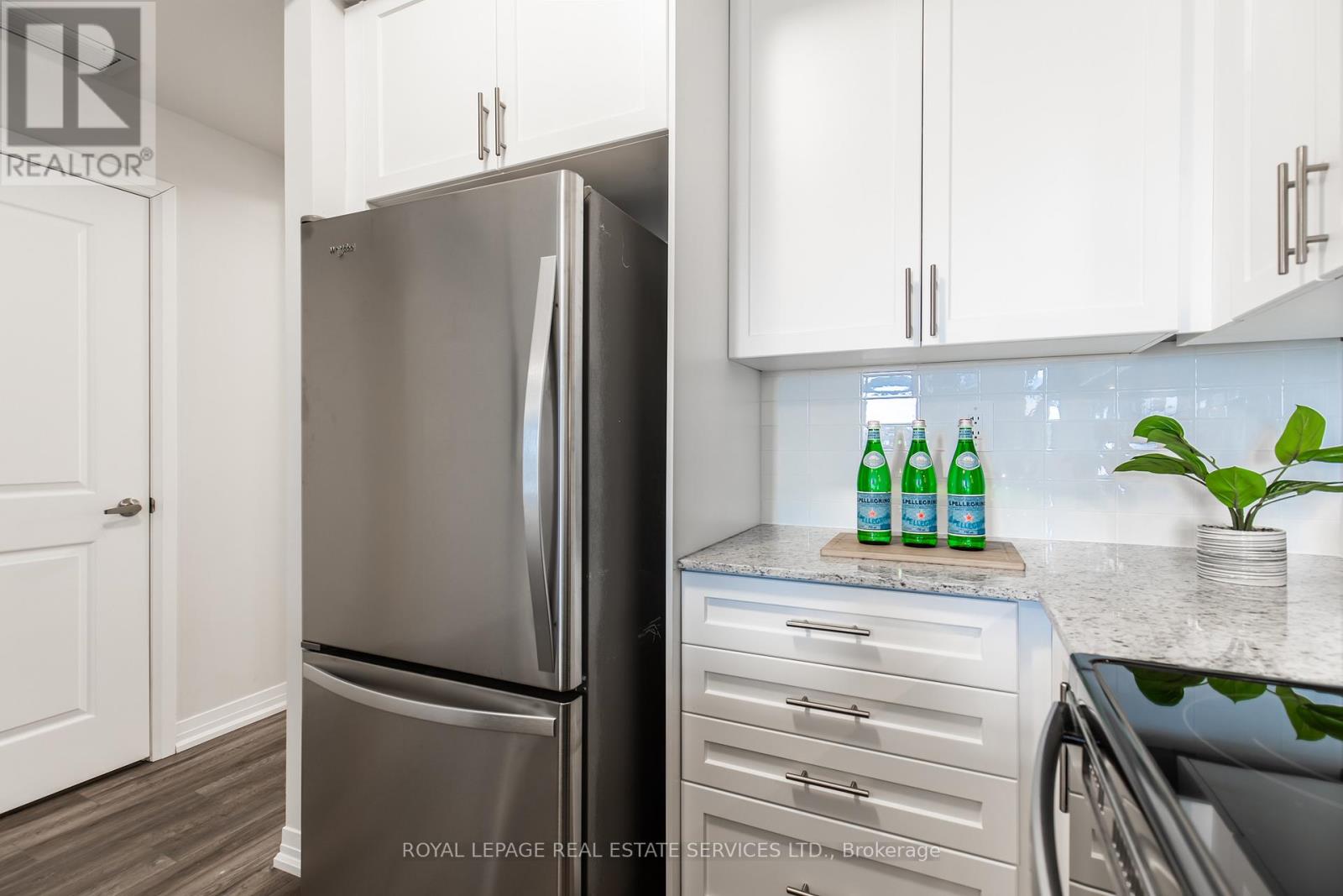 112 - 1597 Rose Way, Milton, Ontario L9E 1N4 - Photo 25 - W12560108