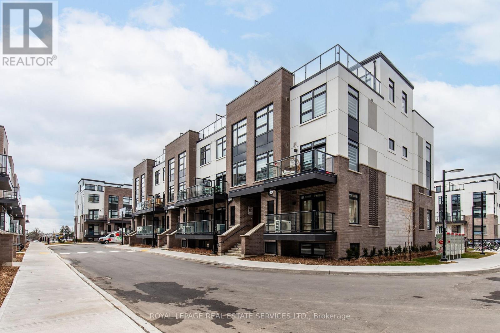 112 - 1597 Rose Way, Milton, Ontario L9E 1N4 - Photo 3 - W12560108