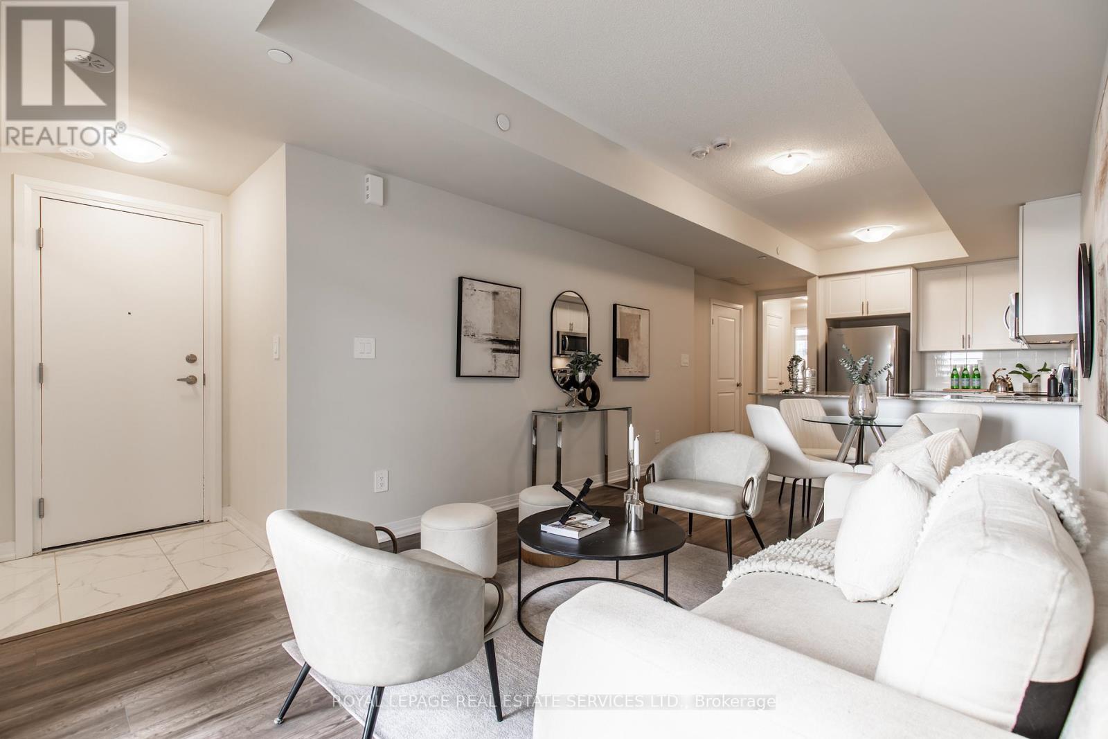 112 - 1597 Rose Way, Milton, Ontario L9E 1N4 - Photo 8 - W12560108