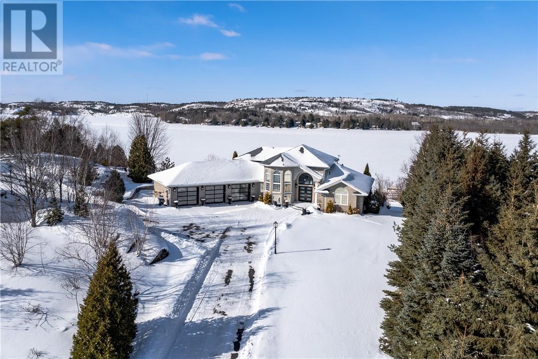 1720 South Lane Road, Sudbury, Ontario  P3G 1N8 - Photo 2 - 2125809