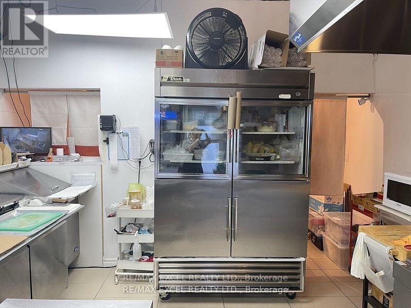 1fc15 - 9390 Woodbine Avenue, Markham, Ontario  L6C 0M5 - Photo 8 - N12593798