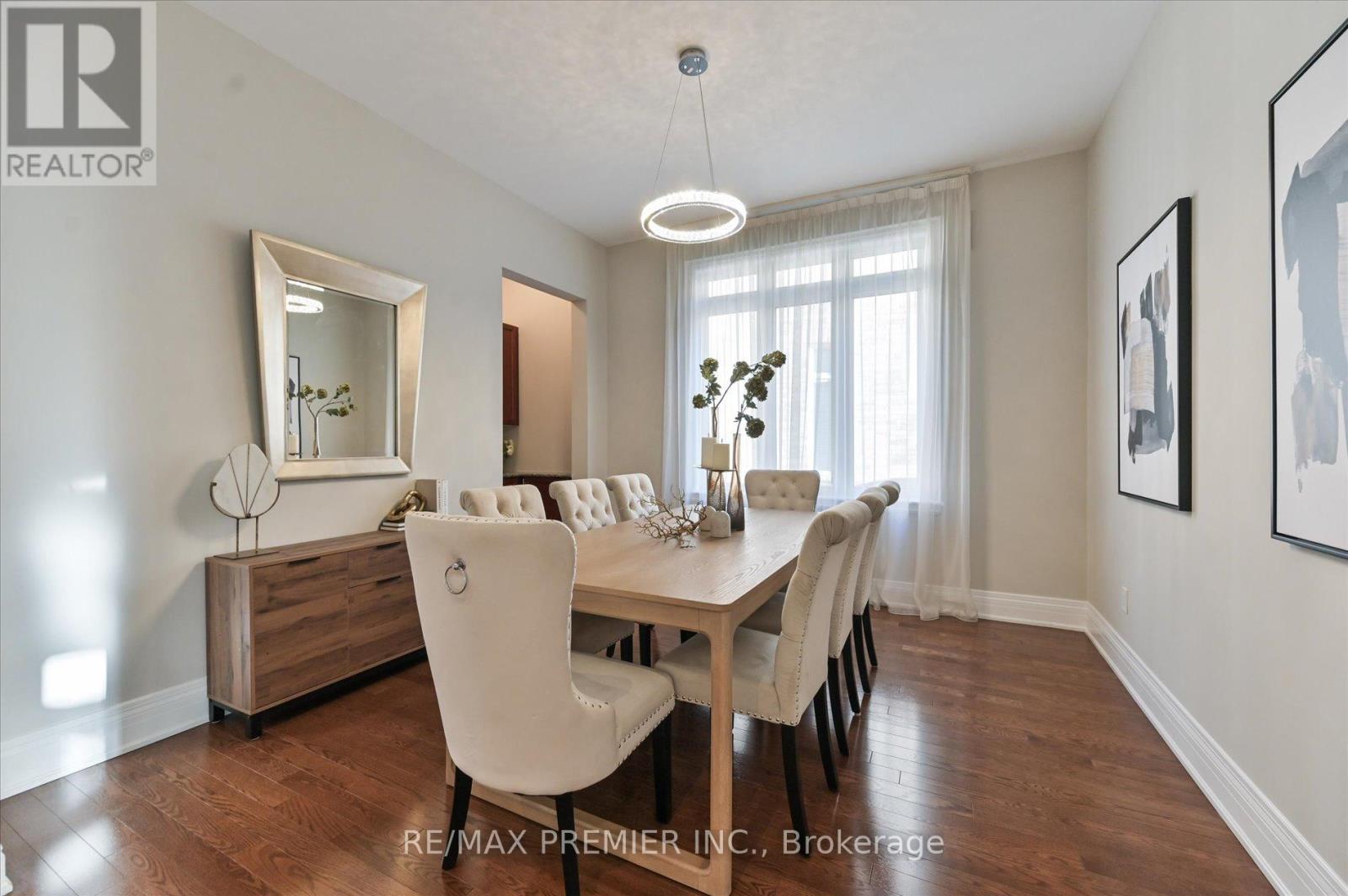 64 Heintzman Crescent, Vaughan, Ontario L6A 4T1 - Photo 7 - N12593902