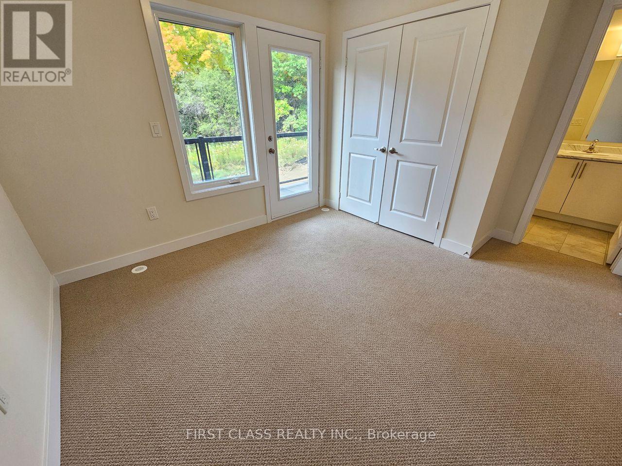 118 Credit Lane, Richmond Hill, Ontario  L4E 1G9 - Photo 5 - N12593914