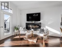 9140 BATHURST STREET, Vaughan, Ontario