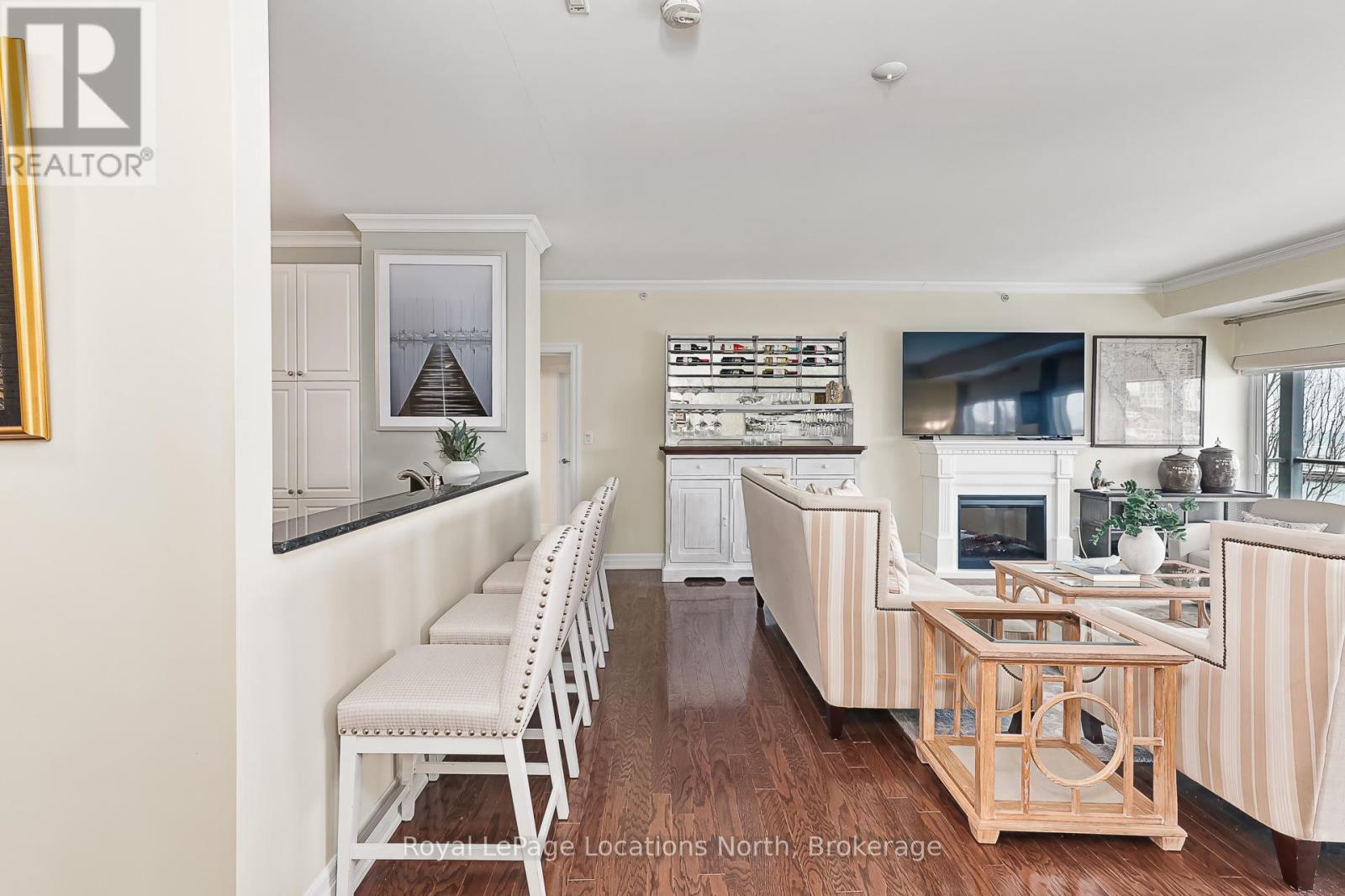 207 - 1 Shipyard Lane, Collingwood, Ontario L9Y 0W2 - Photo 15 - S12594074