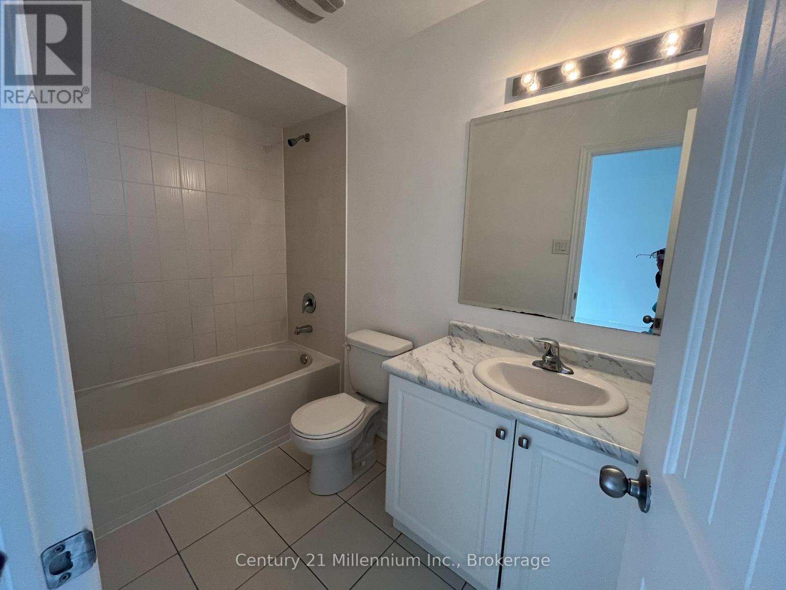 1 Hughes Street, Collingwood, Ontario  L9Y 0W7 - Photo 14 - S12594078