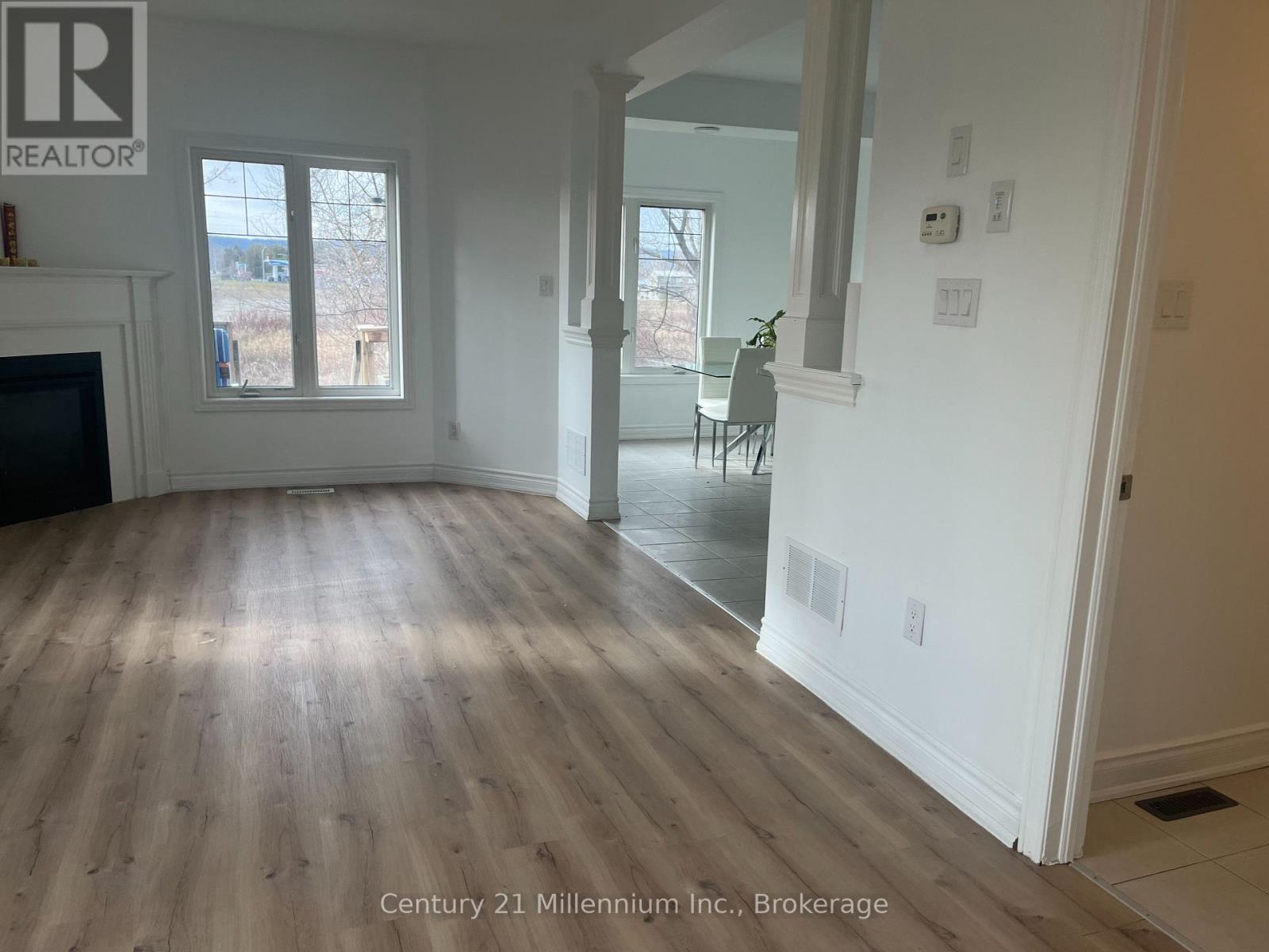 1 Hughes Street, Collingwood, Ontario  L9Y 0W7 - Photo 5 - S12594078