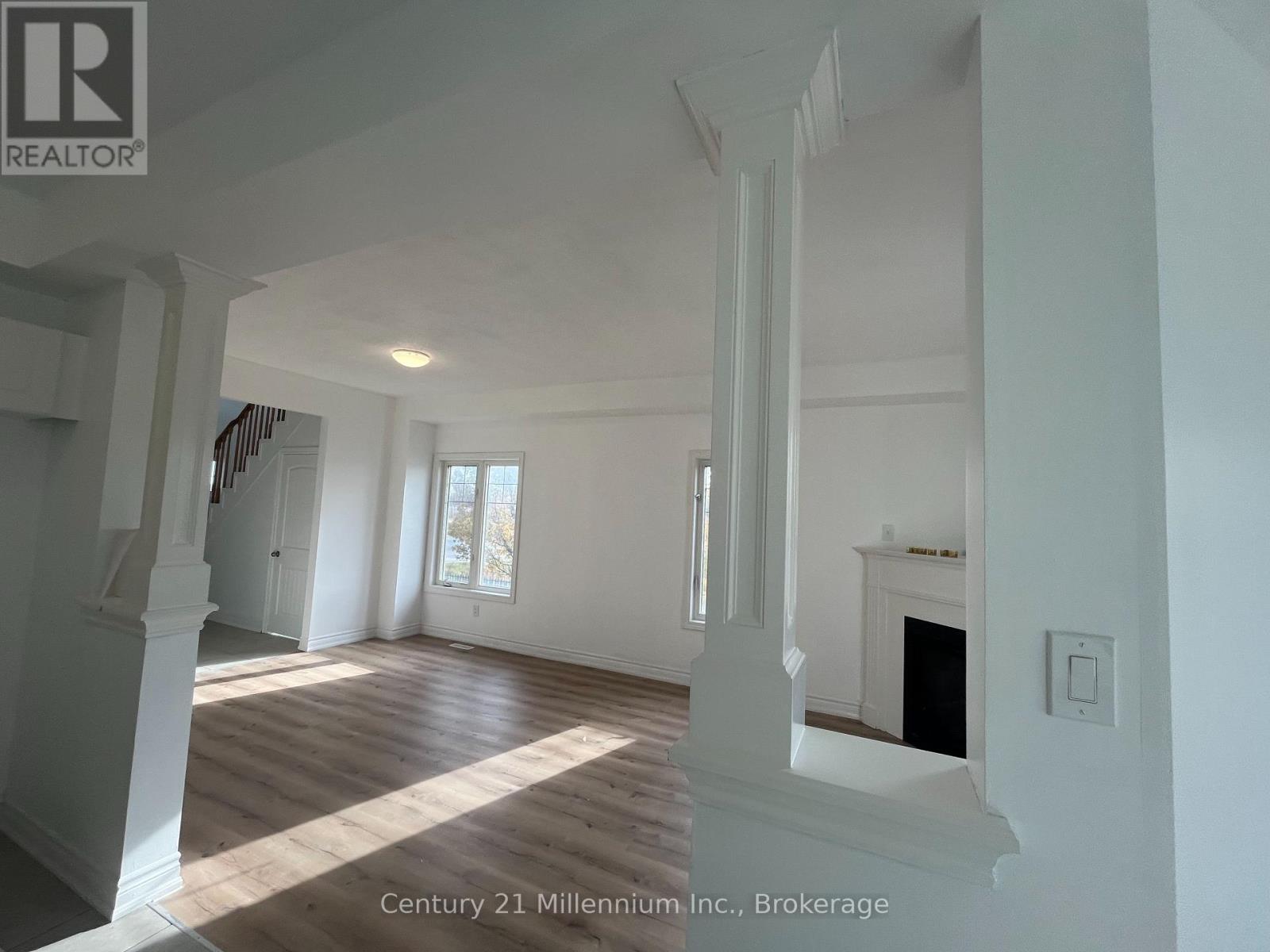 1 Hughes Street, Collingwood, Ontario  L9Y 0W7 - Photo 6 - S12594078