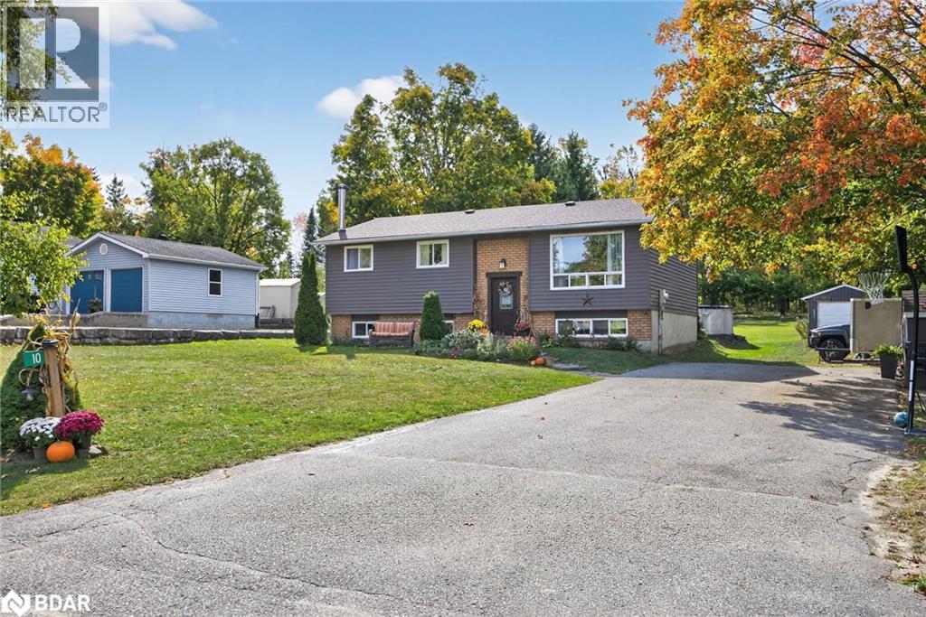 10 CONDER Drive, Warminster, Ontario