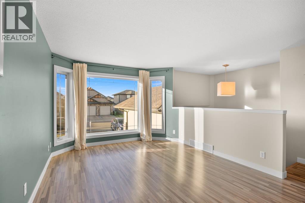 130 Larsen Crescent, Red Deer, Alberta  T4R 0J3 - Photo 4 - A2262981