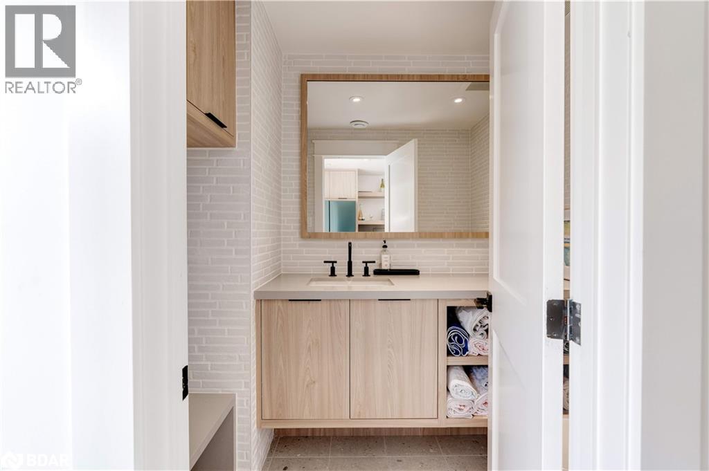 41 Fairwood Place E, Burlington, Ontario L7T 2B7 - Photo 50 - 40791474