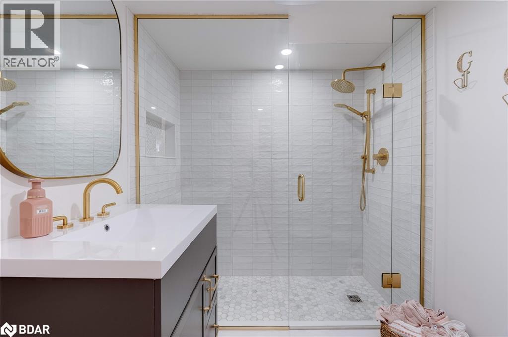 41 Fairwood Place E, Burlington, Ontario L7T 2B7 - Photo 31 - 40791474