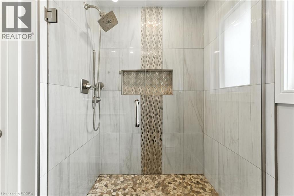 Photo 16 of 45 for 153 Fath Avenue