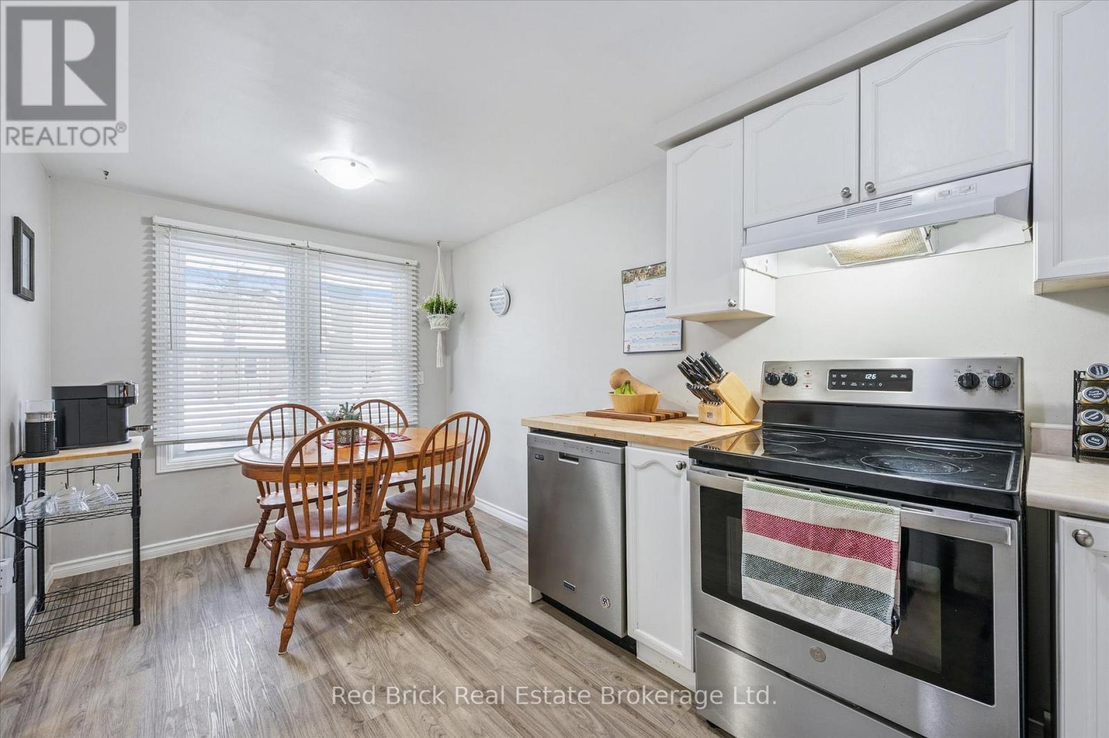 41 - 180 Marksam Road, Guelph (Willow West/sugarbush/west Acres), Ontario  N1H 8G4 - Photo 10 - X12594068