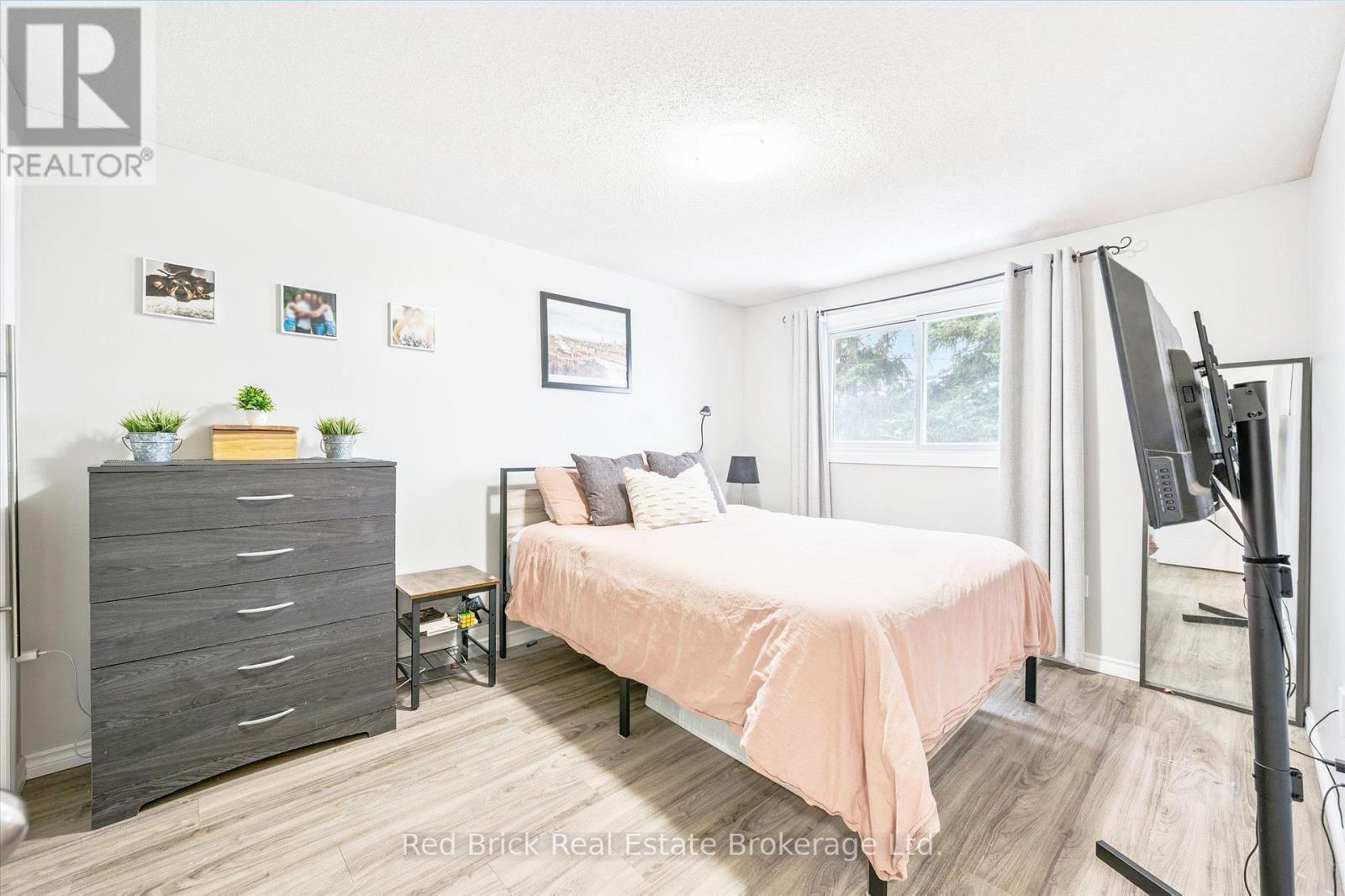 41 - 180 Marksam Road, Guelph (Willow West/sugarbush/west Acres), Ontario  N1H 8G4 - Photo 22 - X12594068