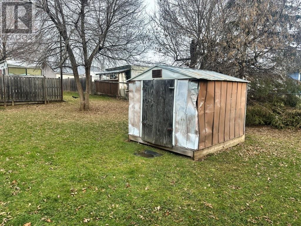 221 & 223 Bruce Street, Thunder Bay, Ontario  P7A 5W8 - Photo 38 - TB253587