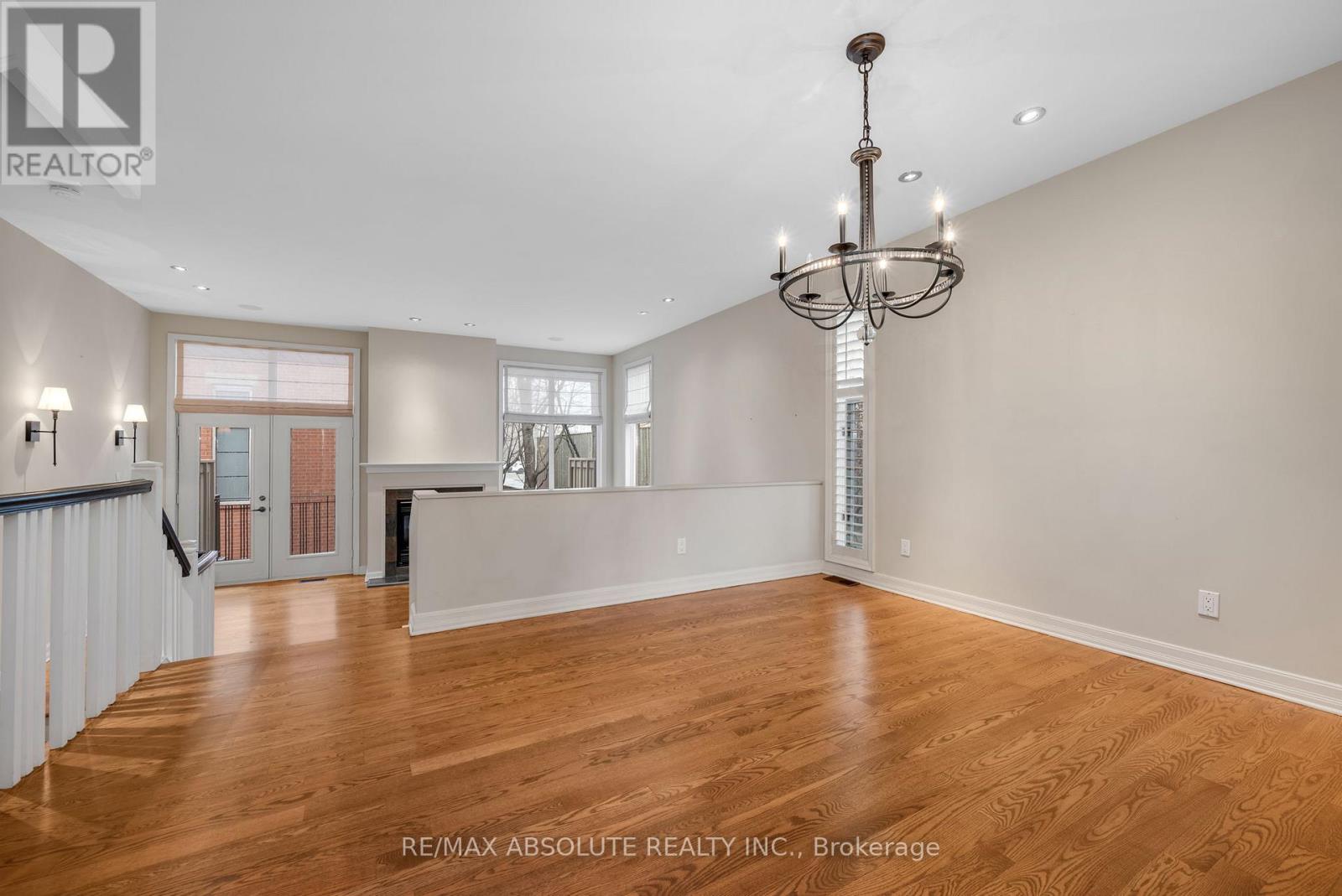 201 Clearview Avenue, Ottawa, Ontario  K1Z 1A8 - Photo 11 - X12594030