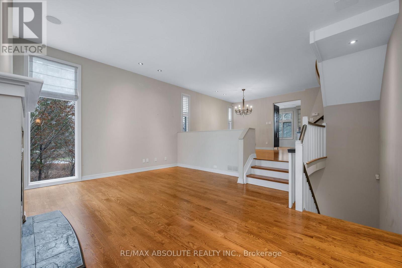 201 Clearview Avenue, Ottawa, Ontario  K1Z 1A8 - Photo 14 - X12594030