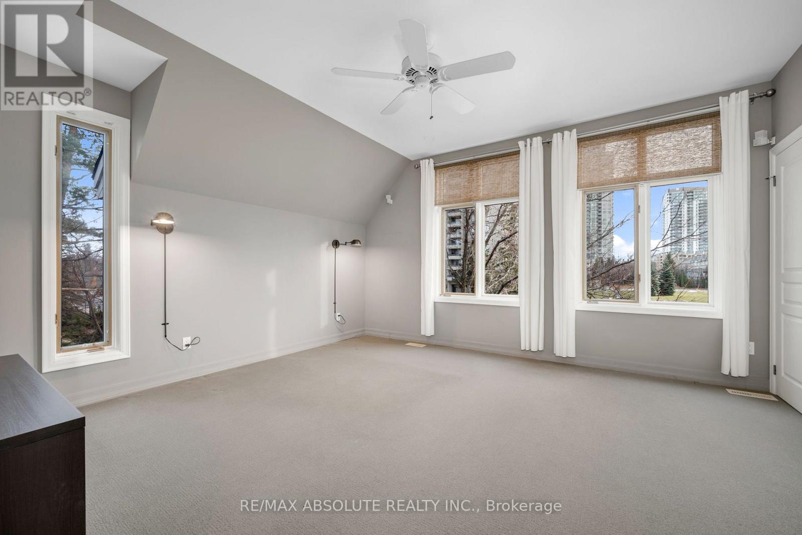 201 Clearview Avenue, Ottawa, Ontario  K1Z 1A8 - Photo 37 - X12594030