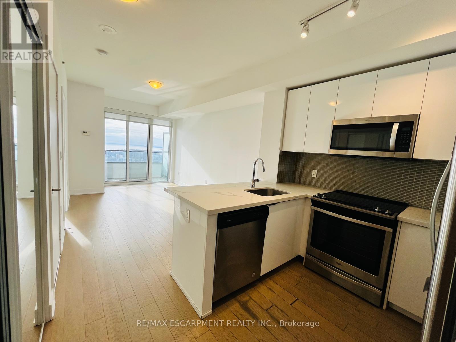 3911 - 20 Shore Breeze Drive, Toronto, Ontario  M8V 0J1 - Photo 11 - W12593668