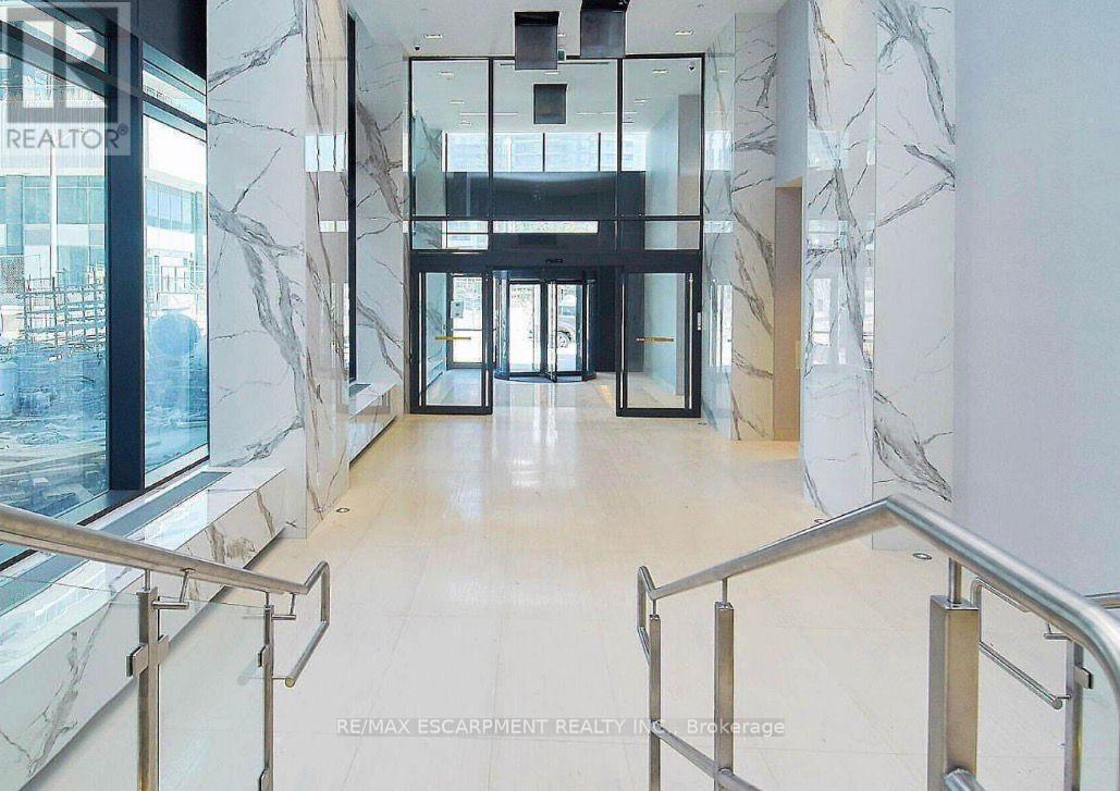 3911 - 20 Shore Breeze Drive, Toronto, Ontario  M8V 0J1 - Photo 7 - W12593668