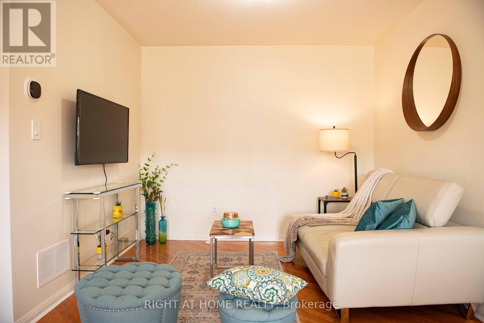 1159 Mcdowell Crescent, Milton, Ontario  L9T 6R6 - Photo 8 - W12593672