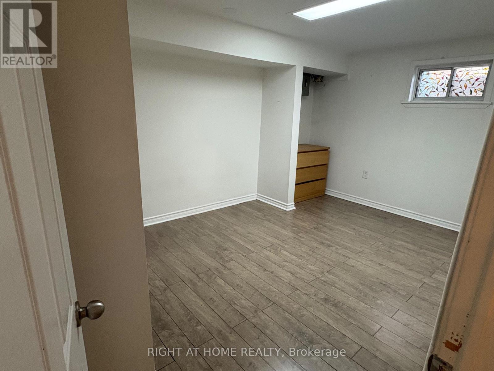 124 Avondale Boulevard, Brampton, Ontario  L6T 1H7 - Photo 22 - W12593710