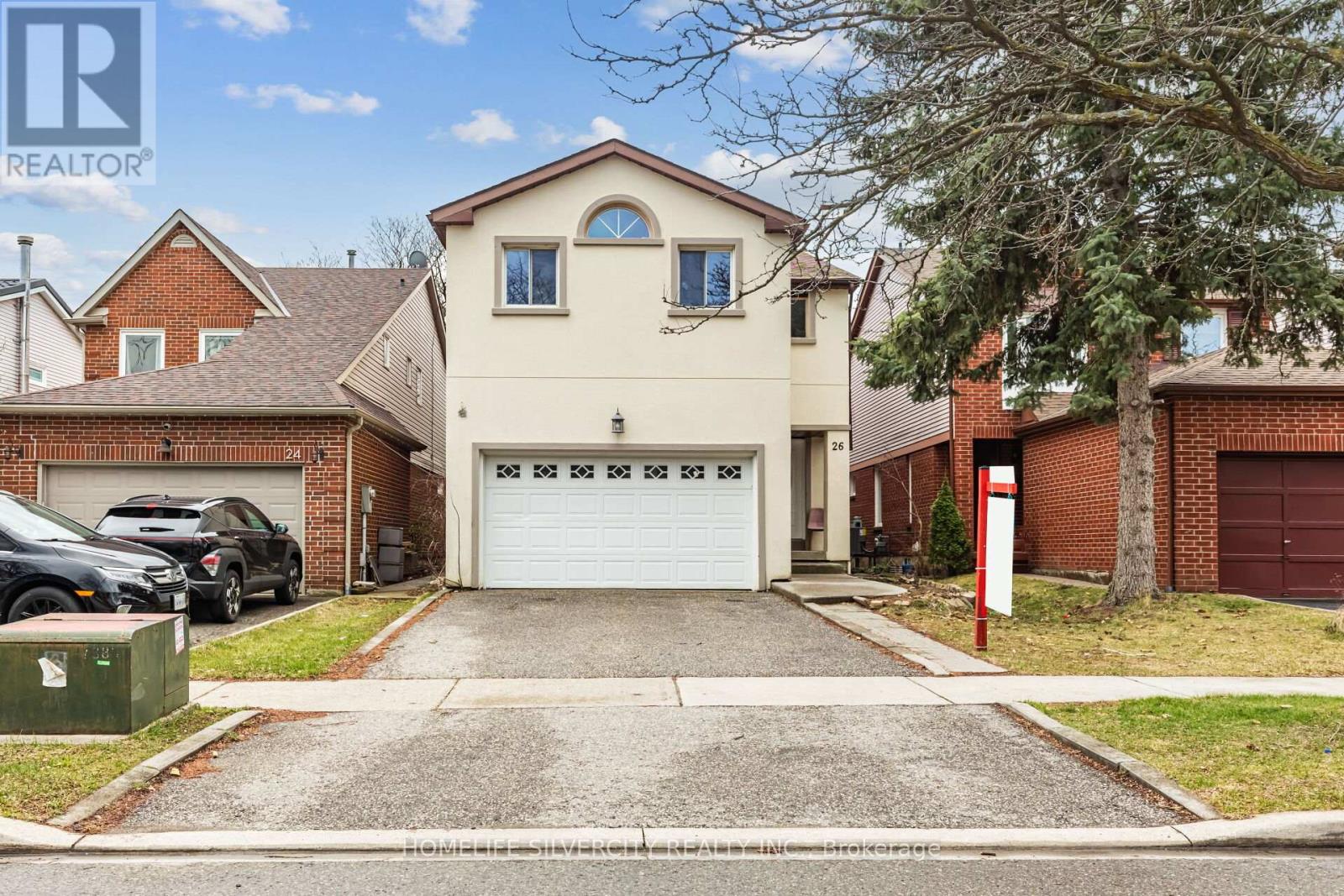 26 CRESSWELL DRIVE, Brampton, Ontario