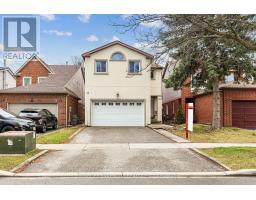 26 CRESSWELL DRIVE, Brampton, Ontario