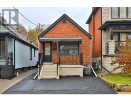 22 HOLMESDALE ROAD, Toronto, Ontario