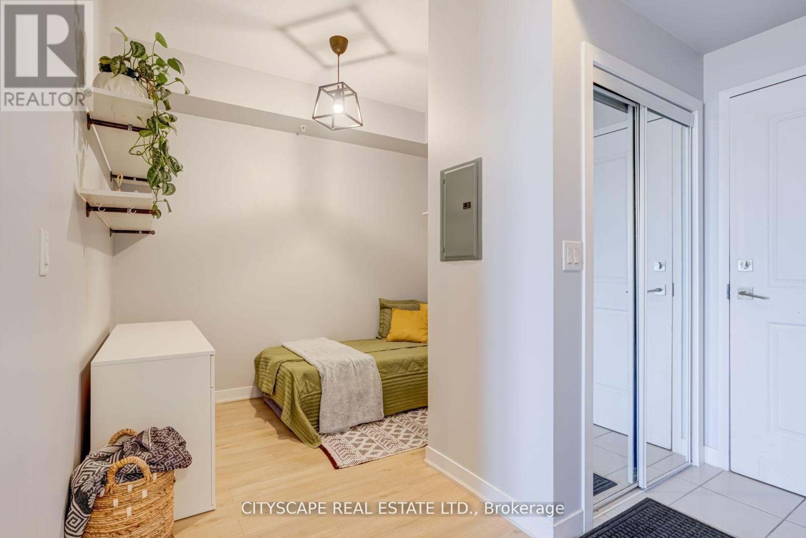 332 - 5010 Corporate Drive, Burlington, Ontario L7L 0H6 - Photo 17 - W12593724