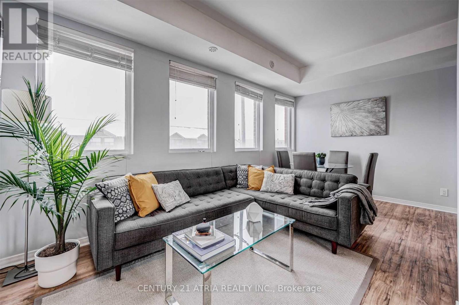 2 - 873 Wilson Avenue, Toronto, Ontario  M3K 1E6 - Photo 9 - W12593770