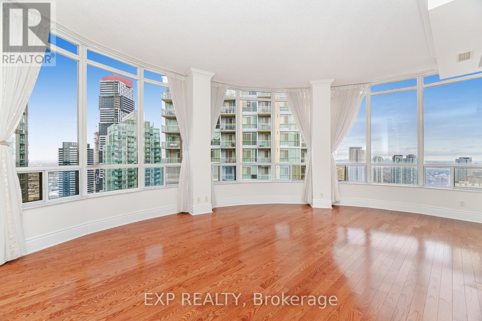 Ph5 - 3880 Duke Of York Boulevard, Mississauga, Ontario  L5B 4M7 - Photo 15 - W12593794