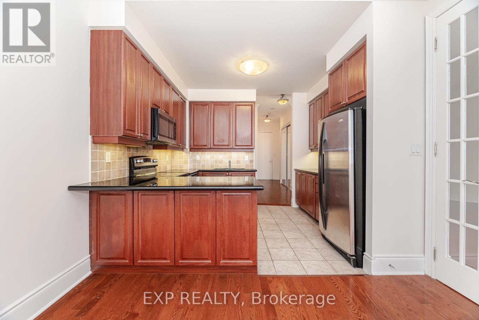 Ph5 - 3880 Duke Of York Boulevard, Mississauga, Ontario  L5B 4M7 - Photo 20 - W12593794