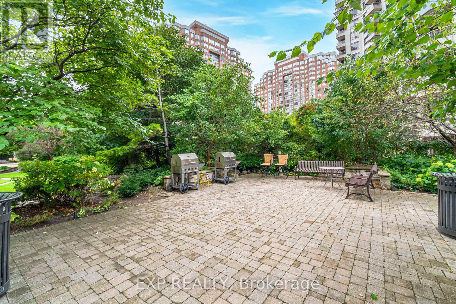 Ph5 - 3880 Duke Of York Boulevard, Mississauga, Ontario  L5B 4M7 - Photo 35 - W12593794