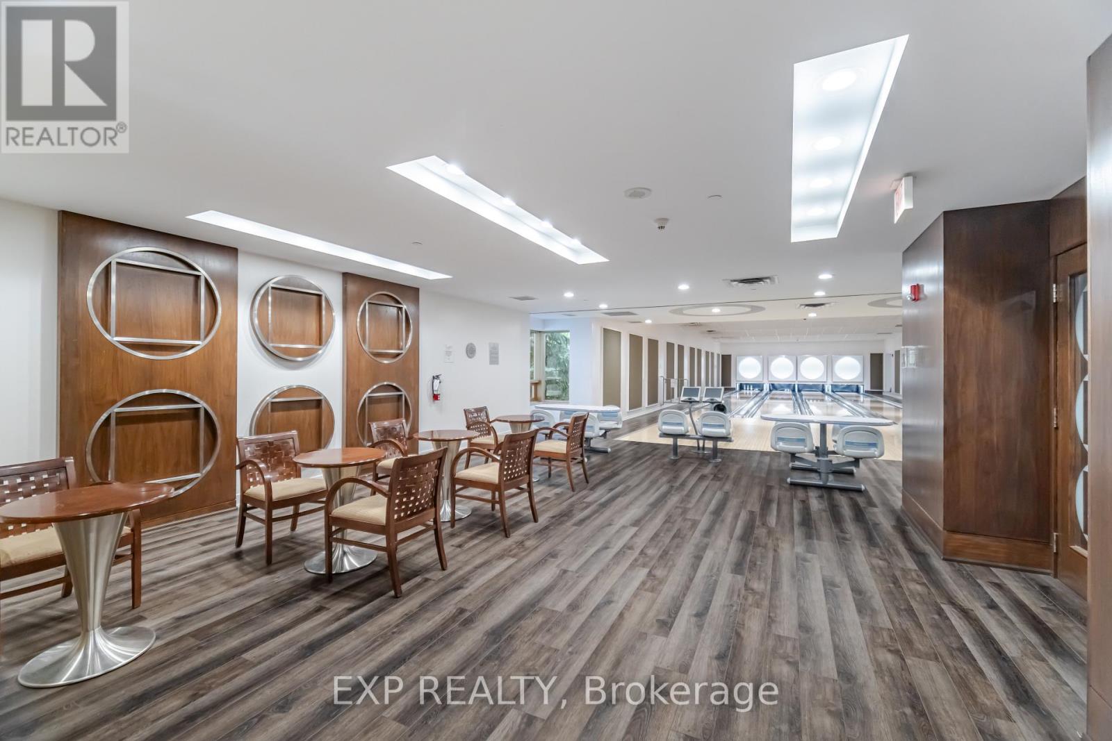 Ph5 - 3880 Duke Of York Boulevard, Mississauga, Ontario  L5B 4M7 - Photo 46 - W12593794