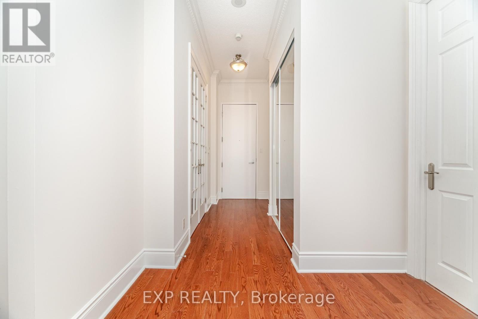 Ph5 - 3880 Duke Of York Boulevard, Mississauga, Ontario  L5B 4M7 - Photo 5 - W12593794