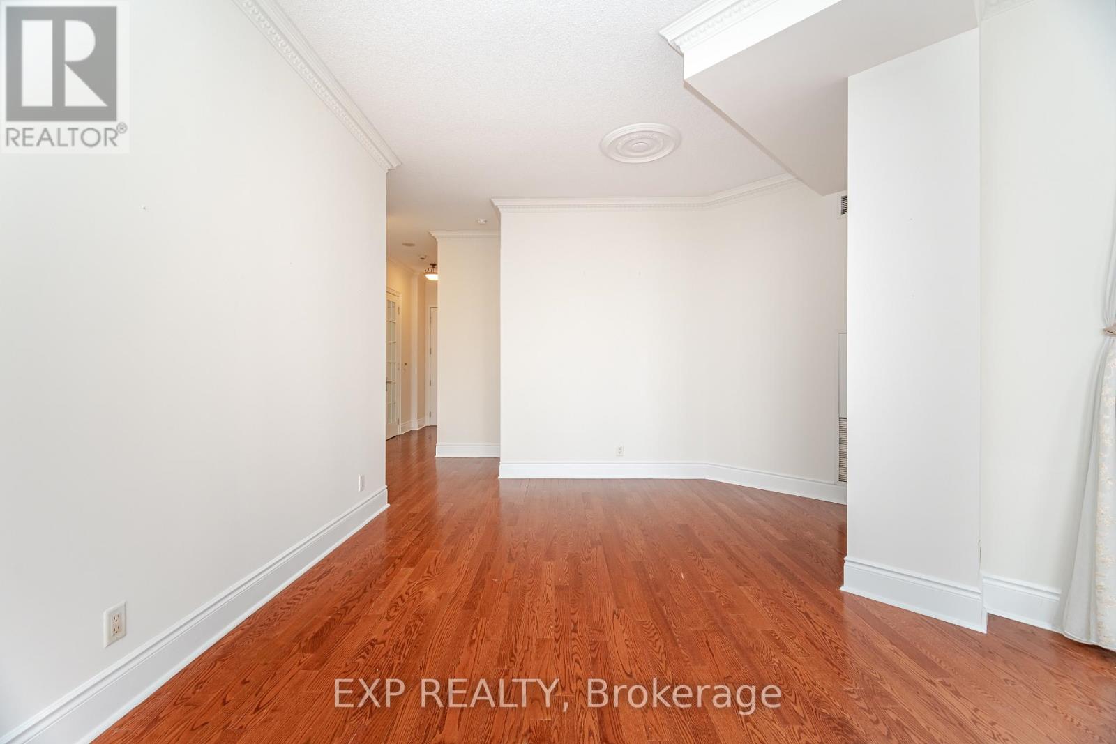 Ph5 - 3880 Duke Of York Boulevard, Mississauga, Ontario  L5B 4M7 - Photo 7 - W12593794