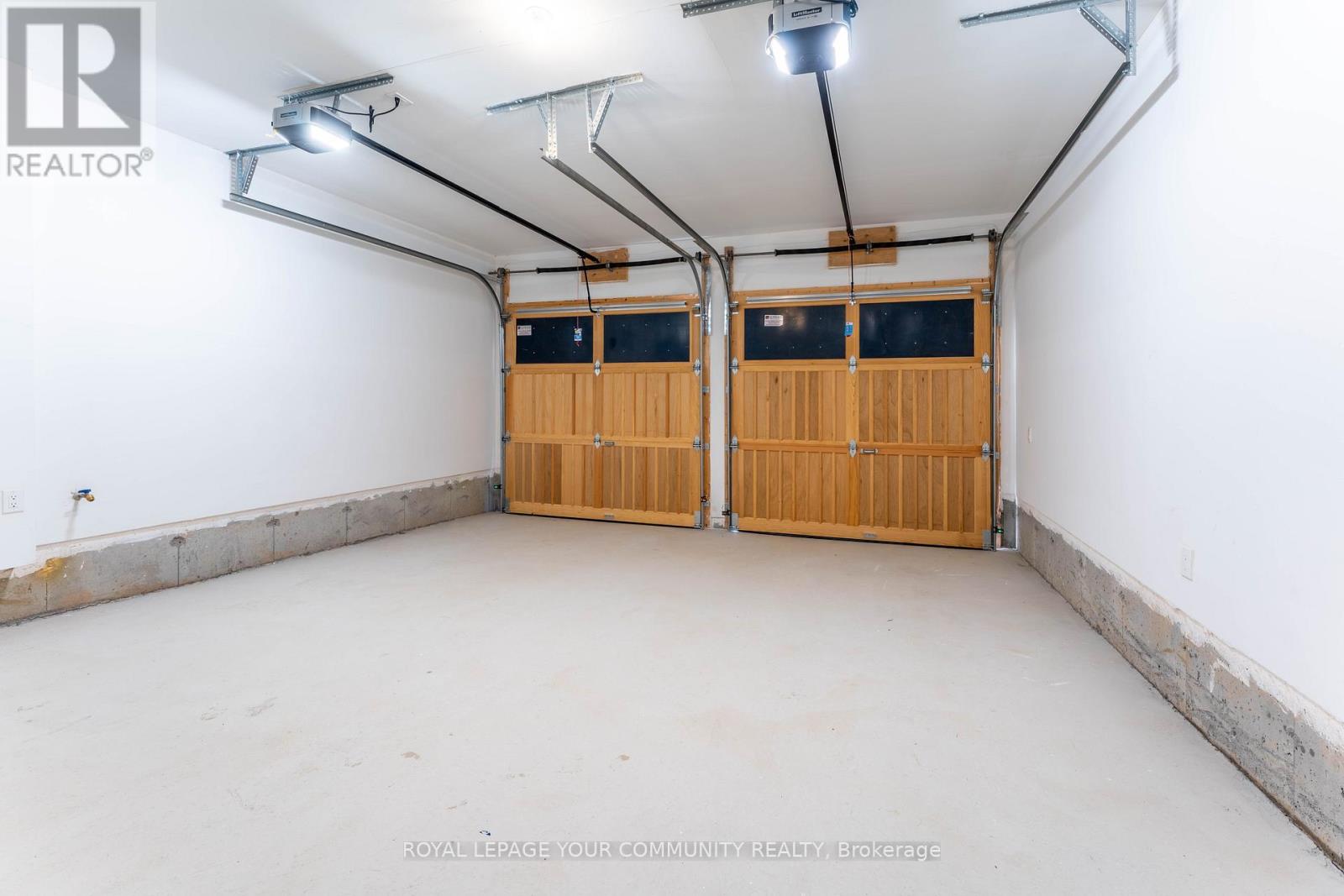 46 Altamira Road, Brampton, Ontario  L6P 4S5 - Photo 15 - W12593832