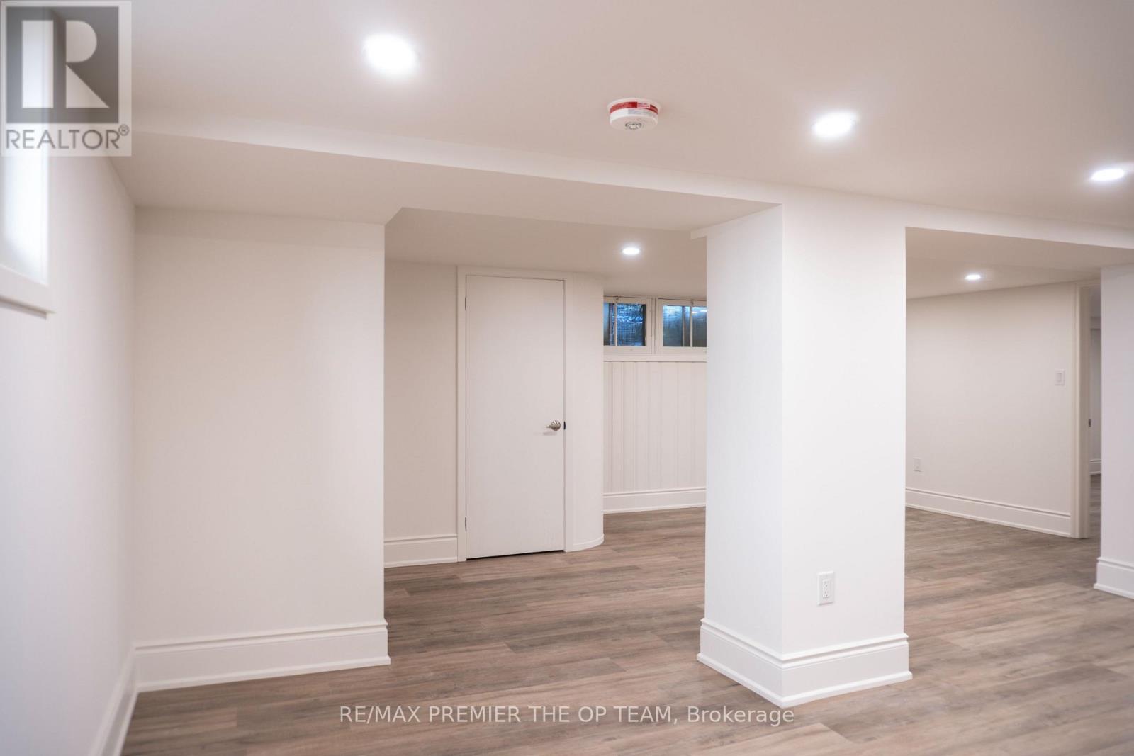 148 Martin Grove Road, Toronto, Ontario M9B 4K9 - Photo 22 - W12593884