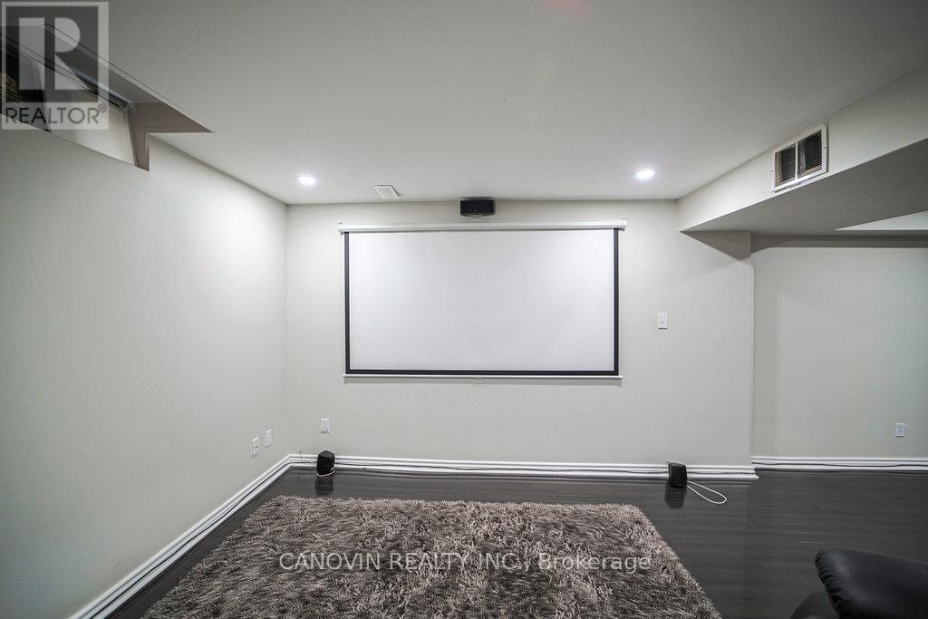 2353 Woodcrest Drive N, Oakville, Ontario  L6M 4S2 - Photo 31 - W12593896